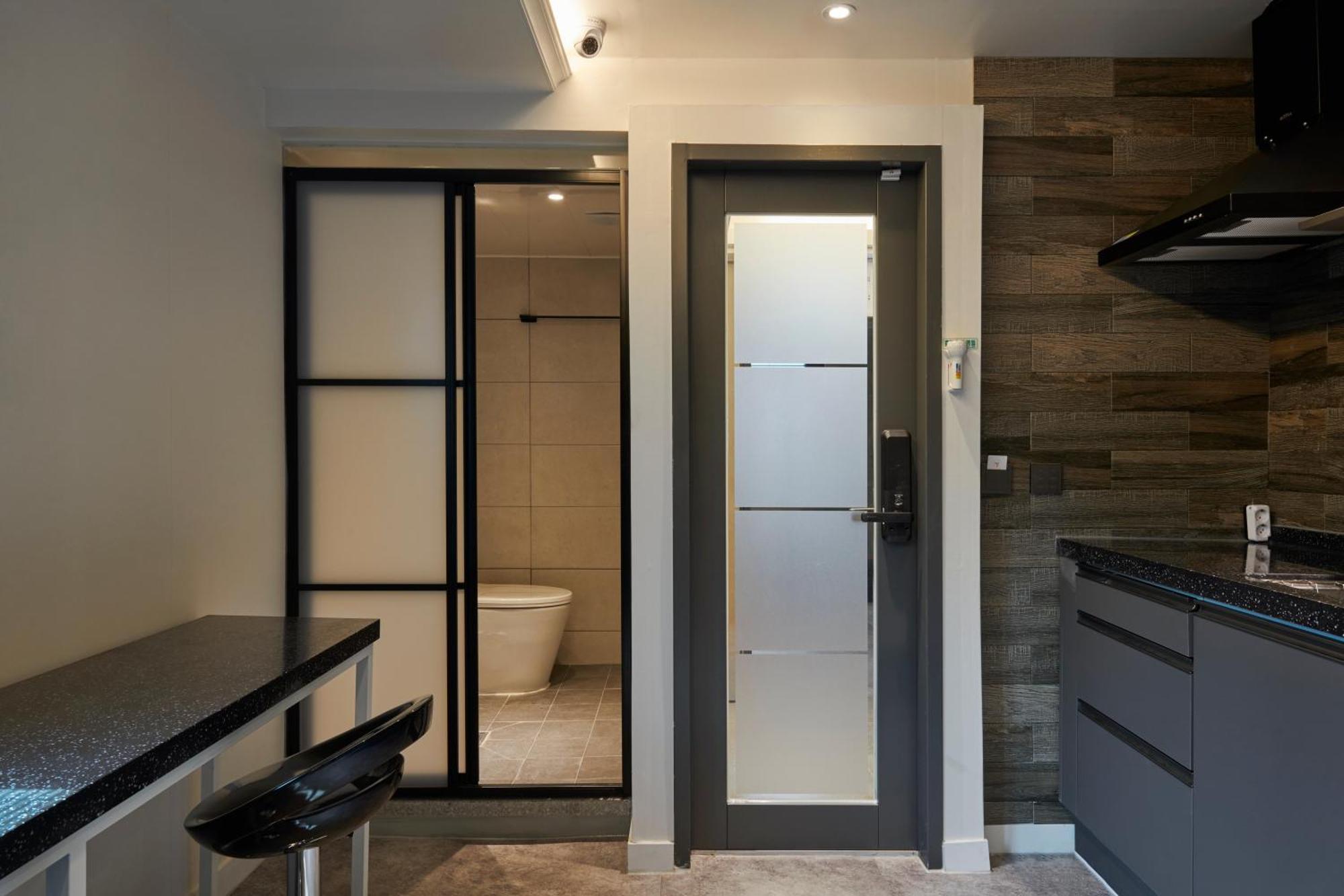 Eight Rest Hostel Myeongdong Сеул Екстер'єр фото