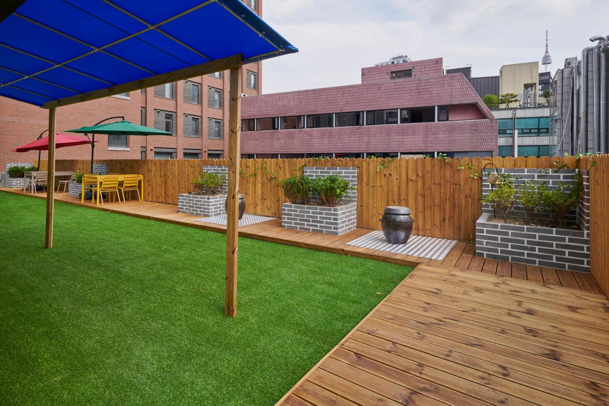 Eight Rest Hostel Myeongdong Сеул Екстер'єр фото